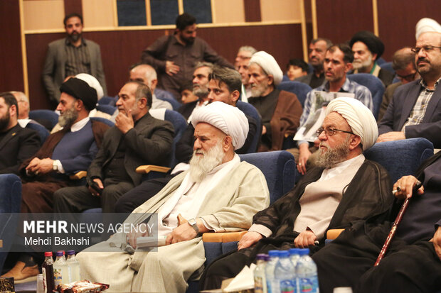 مراسم سالگرد رییس جمهور شهید و شهدای خدمت در قم