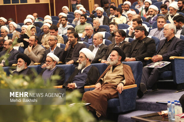 مراسم سالگرد رییس جمهور شهید و شهدای خدمت در قم