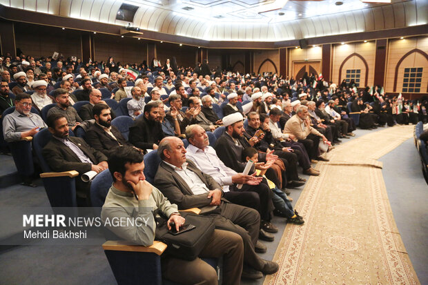 مراسم سالگرد رییس جمهور شهید و شهدای خدمت در قم