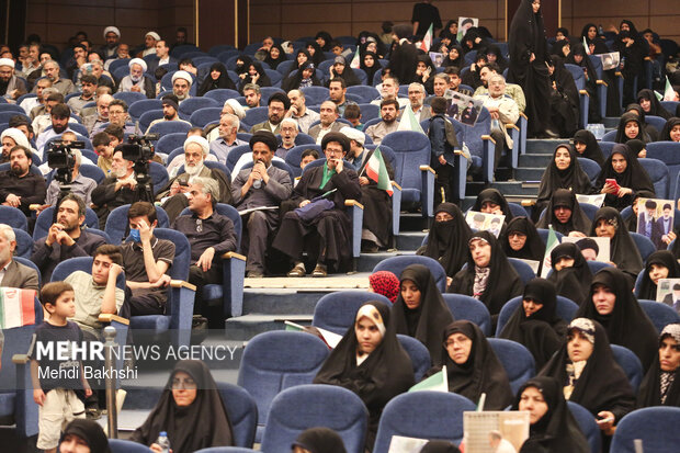 مراسم سالگرد رییس جمهور شهید و شهدای خدمت در قم