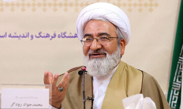 منظومه فکری مکارم شیرازی تصویری جامع از یک نظام علمی چندلایه است