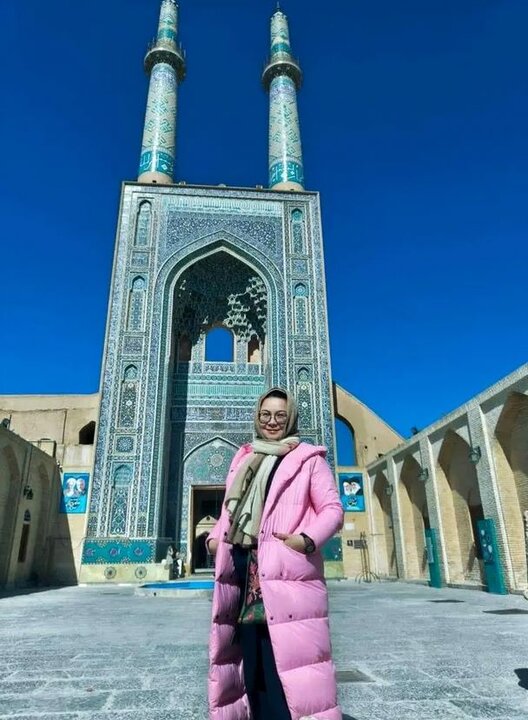 زن چینی خیّر مدرسهساز در ایران شد