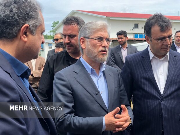 وزیر علوم با مهر از دلایل سفر خود به گیلان می گوید
