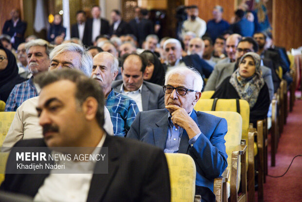 همایش بزرگداشت هفته میراث فرهنگی در اصفهان
