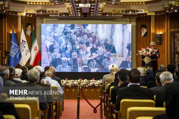 همایش بزرگداشت هفته میراث فرهنگی در اصفهان