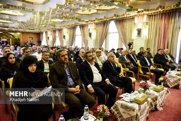 همایش بزرگداشت هفته میراث فرهنگی در اصفهان