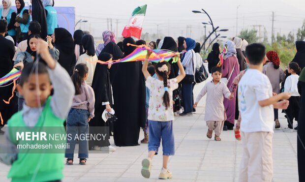 پرواز بادبادک ها