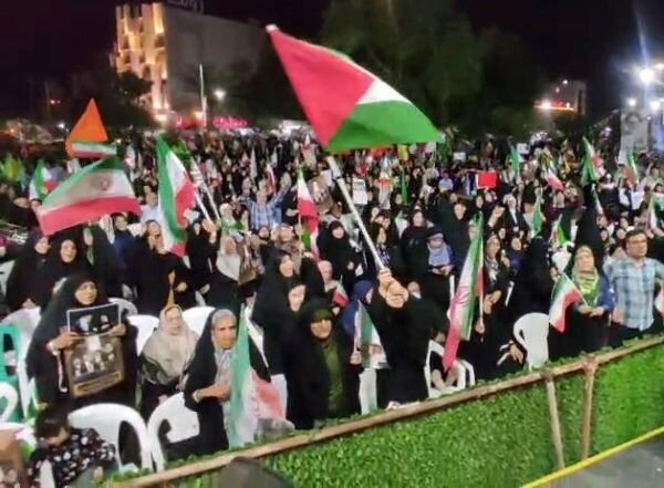تجمع باشکوه مردم بوشهر در دفاع از آرمان‌های انقلاب