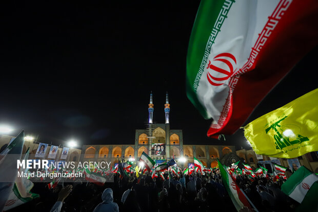 گرامیداشت دومین سالگرد شهیدجمهور و شهدای خدمت در یزد
