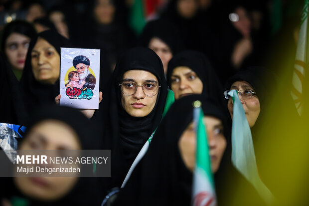 گرامیداشت دومین سالگرد شهیدجمهور و شهدای خدمت در یزد