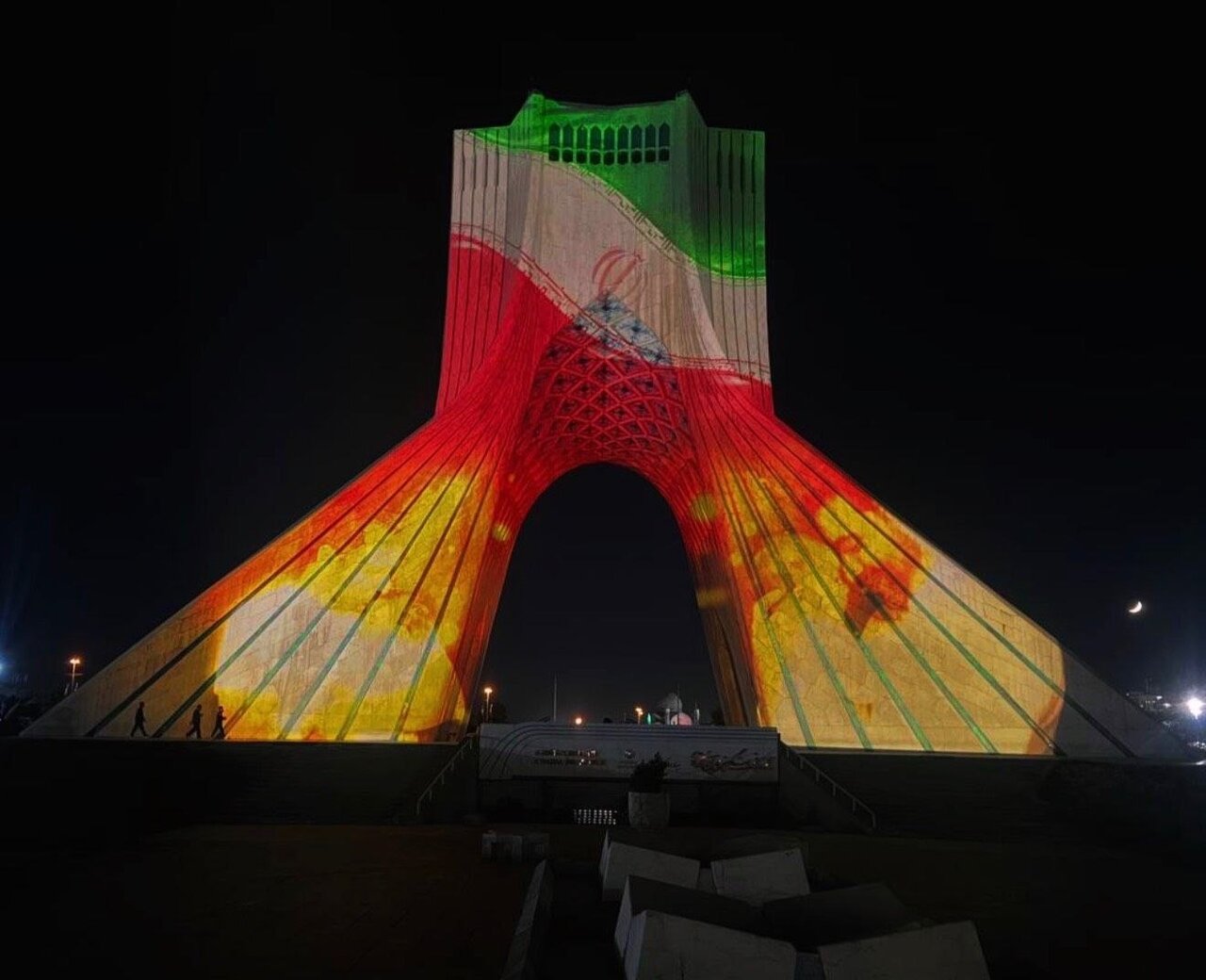 جمعيت،برج،آزادي،حوزه،برگزار