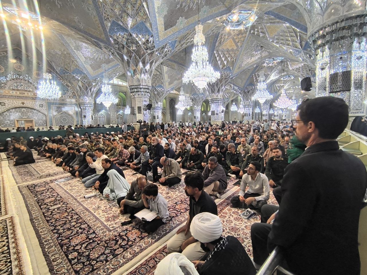 دومین سالروز شهادت آیت‌الله رئیسی در حرم امام رضا(ع)
