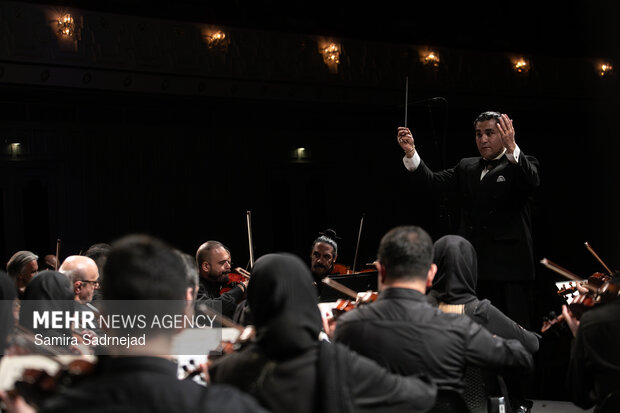کنسرت «فراسوی مرزها»