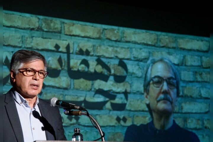 در ستایش نظم سیال یحیی دهقان‌پور؛ معلمی که در بدترین عکس‌ نکته می‌دید