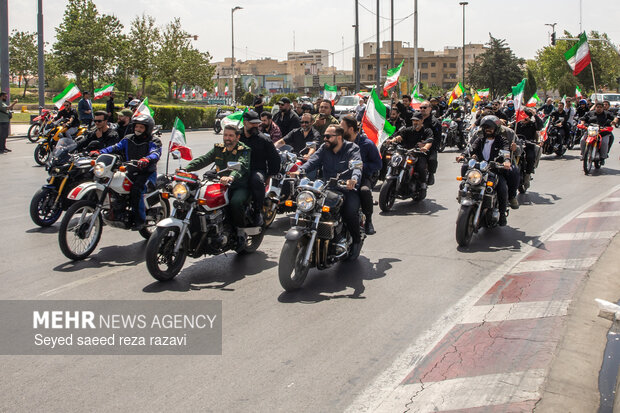 رزمایش موتورسواران جانفدا