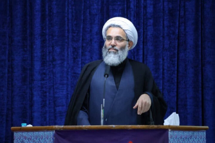 امام جمعه قشم: مردم جهاد صرفه‌جویی را جدی بگیرند 