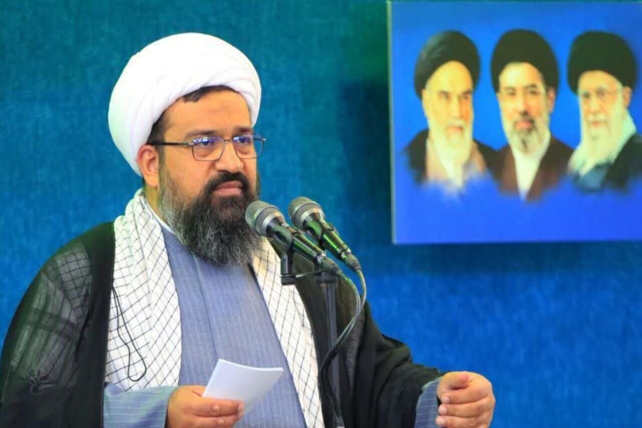 شهرستان،امام،جمعه،چهارباغ،اشاره،روز،درباني،خداوند،تأكيد،جنگ، ...
