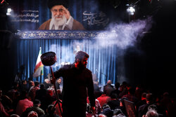 مراسم مناجات و توسل به امام زمان(عج) در رواق کشوردوست