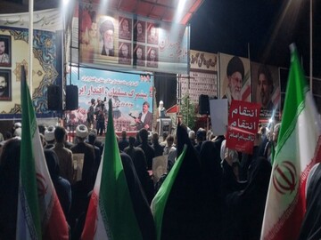 ماموستا بهمنی: مردم کردستان پای انقلاب و ولایت ایستاده‌اند