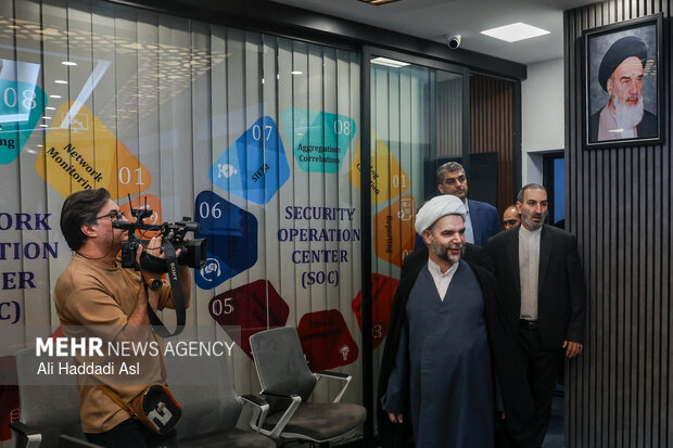 آئین رونمایی از سامانه ثبت ادعا