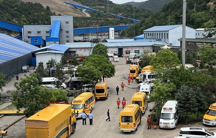 Death toll in coal mine explosion in China rises to 90