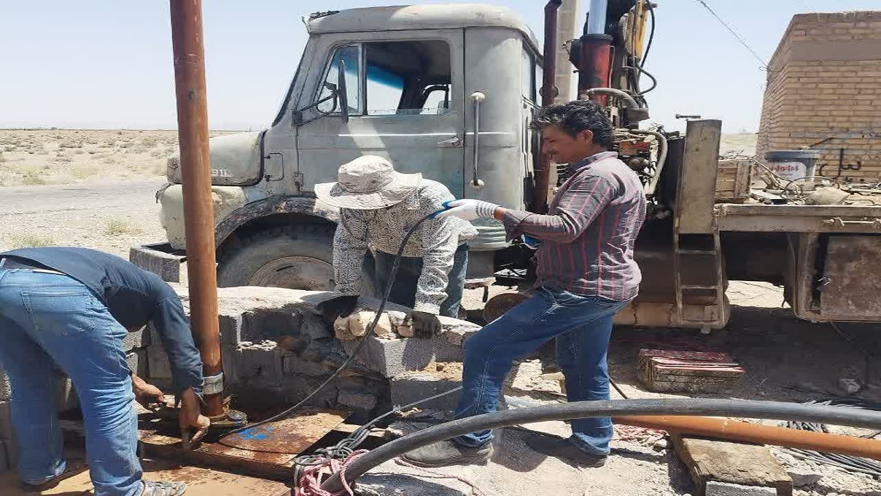 چاه،عمليات،آب،آبرساني،دبي،ميرحسيني،خاتم،ثانيه،ليتر،فاضلاب