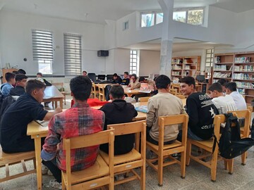 کتابخانه روستای «سرا» به پایگاه پرورش استعدادهای فرهنگی تبدیل شده است