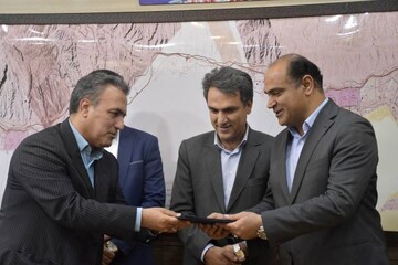 فرماندار عسلویه: مدیریت هدفمند گمرکات شهرستان ضروری است
