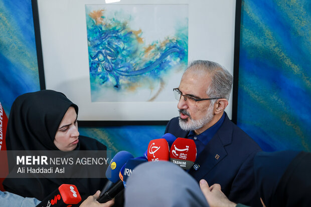 نشست خبری مدیران ارشد بانک مسکن با وزیر راه و شهرسازی