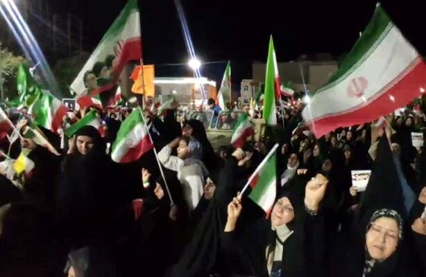 تجمع باشکوه مردم بوشهر در دفاع از آرمان‌های انقلاب