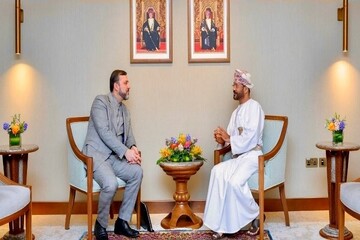 نشست ایران و عمان در مورد تنگه هرمز