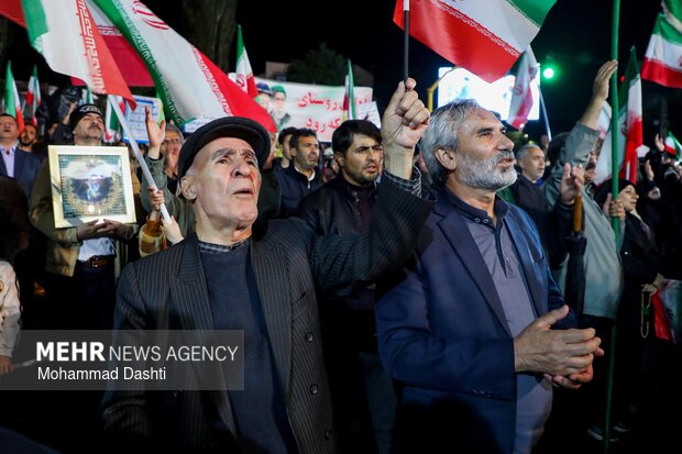 هشتاد و پنجمین موج حماسه خیابان در اردبیل