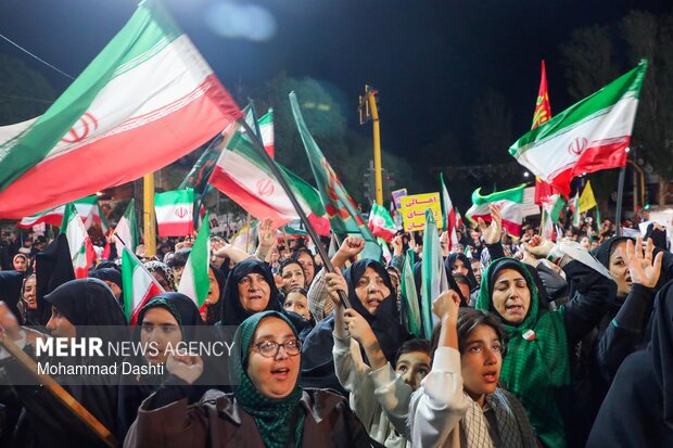 هشتاد و پنجمین موج حماسه خیابان در اردبیل
