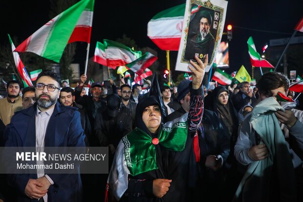 هشتاد و پنجمین موج حماسه خیابان در اردبیل