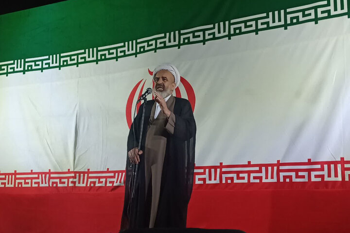 امروز باید بیش از هر زمان دیگری بر انسجام ملی تمرکز کرد 