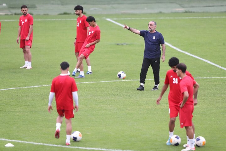 عبدی: نسل به نسل فوتبال ایران طلایی است