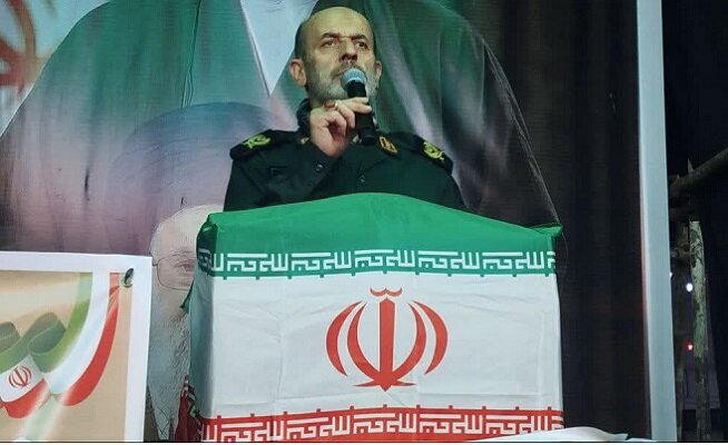 شهيد،انقلاب،سردار،بانوان،امام،زنان،اشاره،صالح،رهبر،تربيت،دفا ...