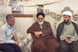 دیدار رئیس شورای هماهنگی تبلیغات اسلامی تهران با خانواده شهید «تاجیکی»