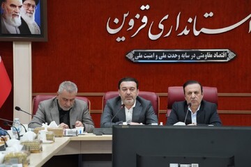 معاون وزیر کشور: بخشی از پتروشیمی های کشور بازسازی و وارد مدار شد