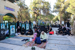 Arafa Day in Tehran's Behesht Zahra