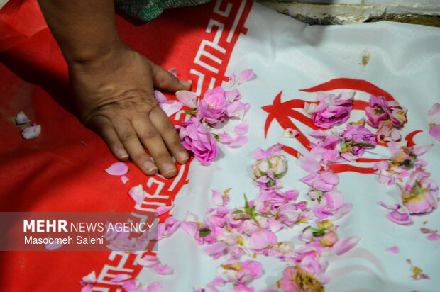 تشییع و تدفین پیکر شهید «عباس چوپانی» در بندرعباس