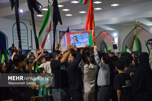 تشییع و تدفین پیکر شهید «عباس چوپانی» در بندرعباس