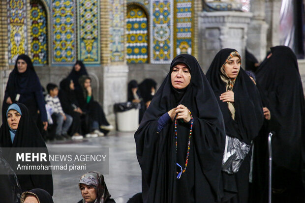 اجتماع «مسلم دیگر تنها نخواهد ماند» در حرم حضرت معصومه(س