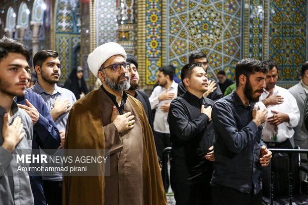 اجتماع «مسلم دیگر تنها نخواهد ماند» در حرم حضرت معصومه(س