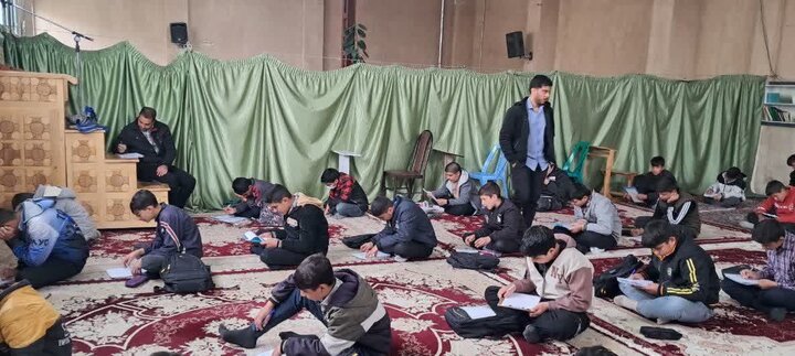پیوند دانش و معنویت در «شیخشبان»؛ وقتی مسجد روستا میدان جهاد علمی شد