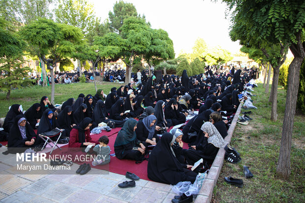 مراسم دعای پرفیض عرفه در بجنورد