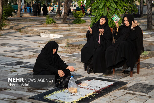 دعای پرفیض عرفه در گرگان