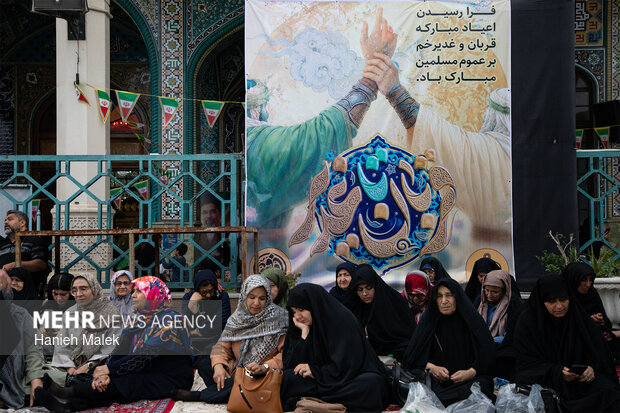دعای پرفیض عرفه در گرگان