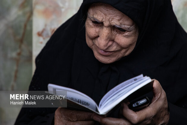 دعای پرفیض عرفه در گرگان