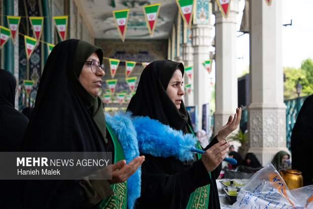 دعای پرفیض عرفه در گرگان